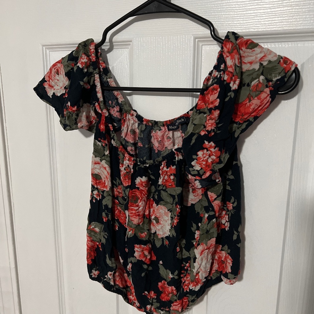 Abercrombie and Fitch Floral Top